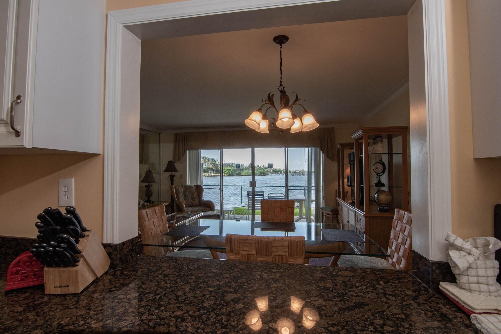 Palm Beach Waterfront Condos - Full Kitchens! Lake Worth Beach Exterior foto