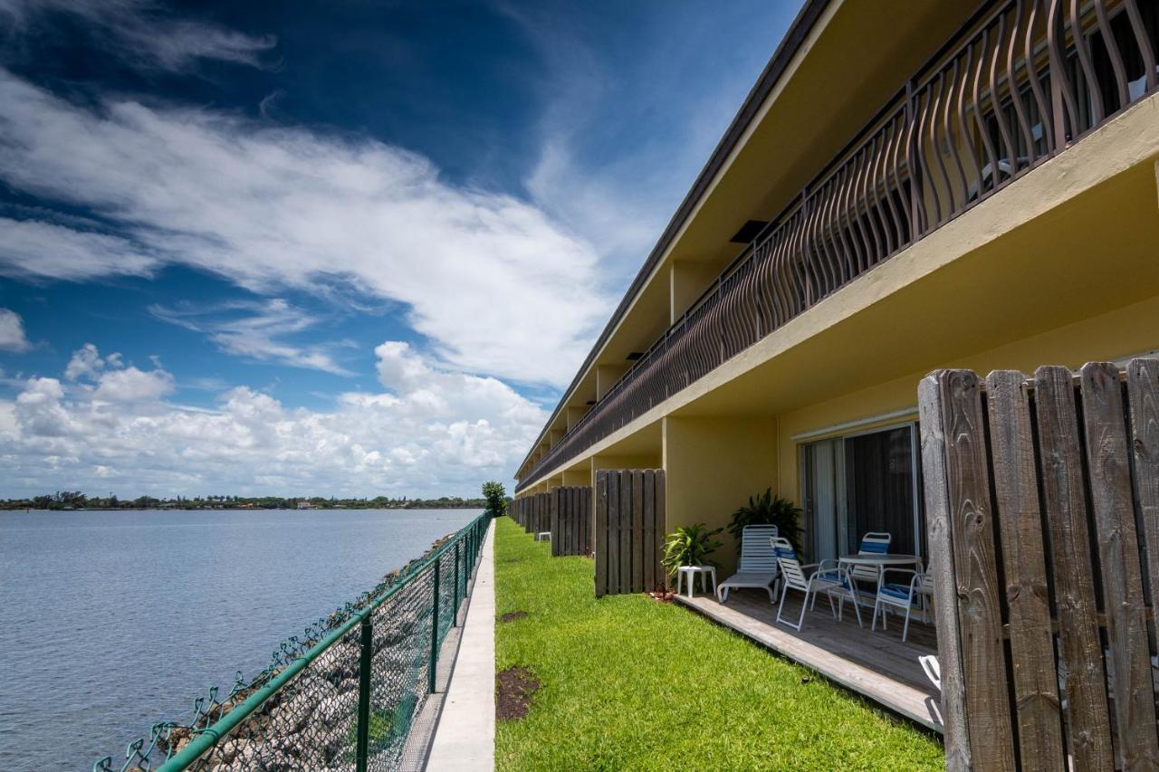 Palm Beach Waterfront Condos - Full Kitchens! Lake Worth Beach Exterior foto